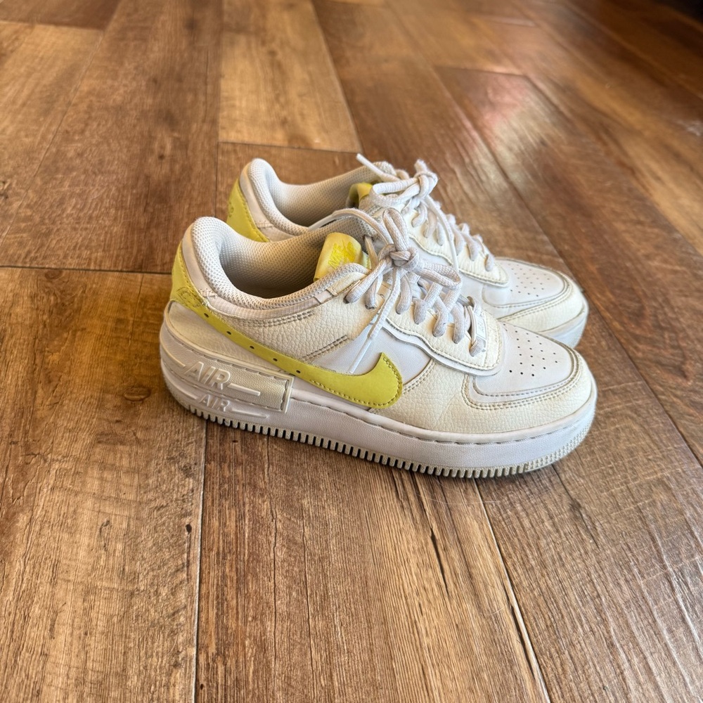 Nike Air Force 1 low shadow pale ivory light zitron sneakers size 6.5 - Picture 1 of 9